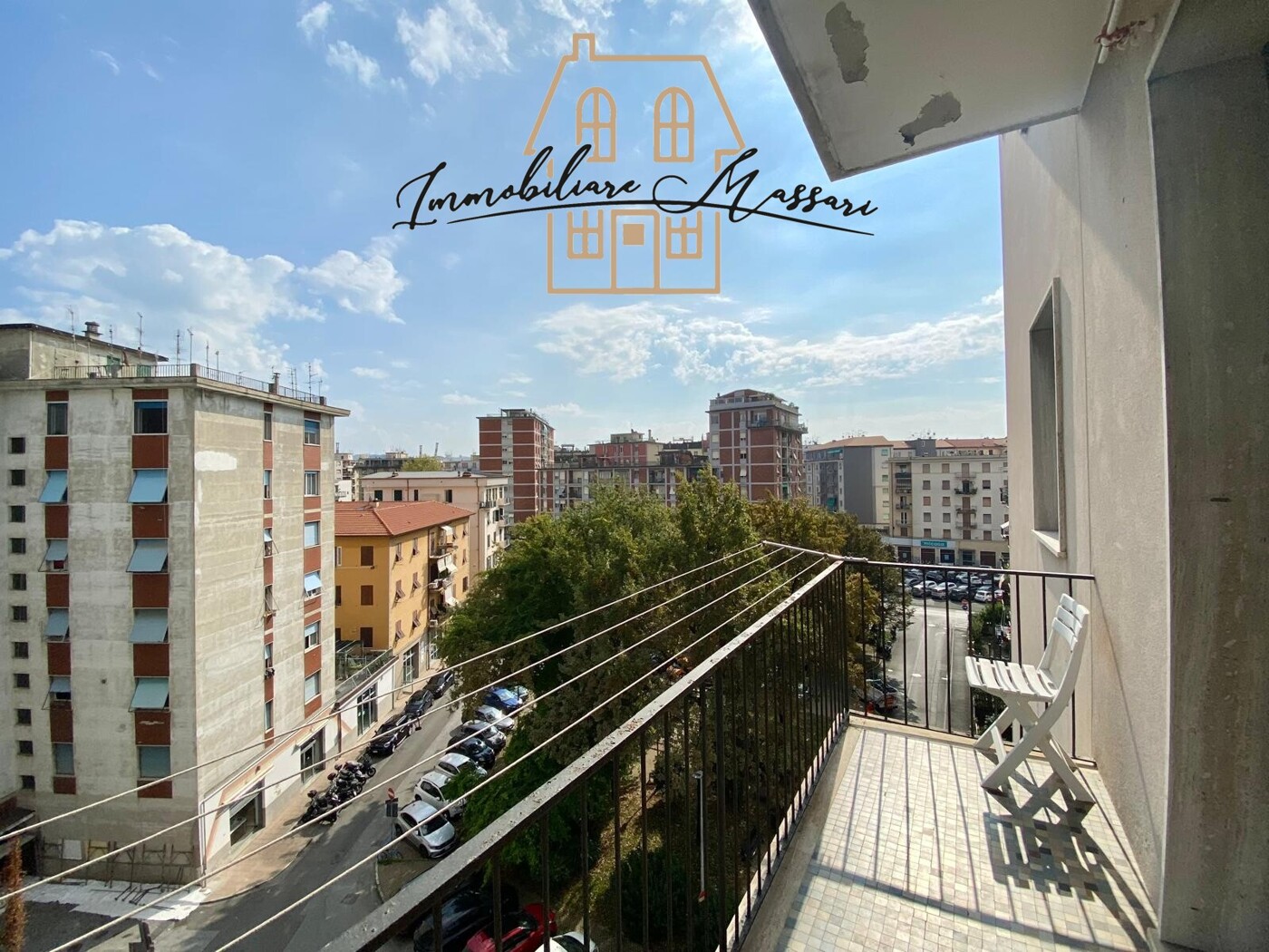 BALCONE CAMERA