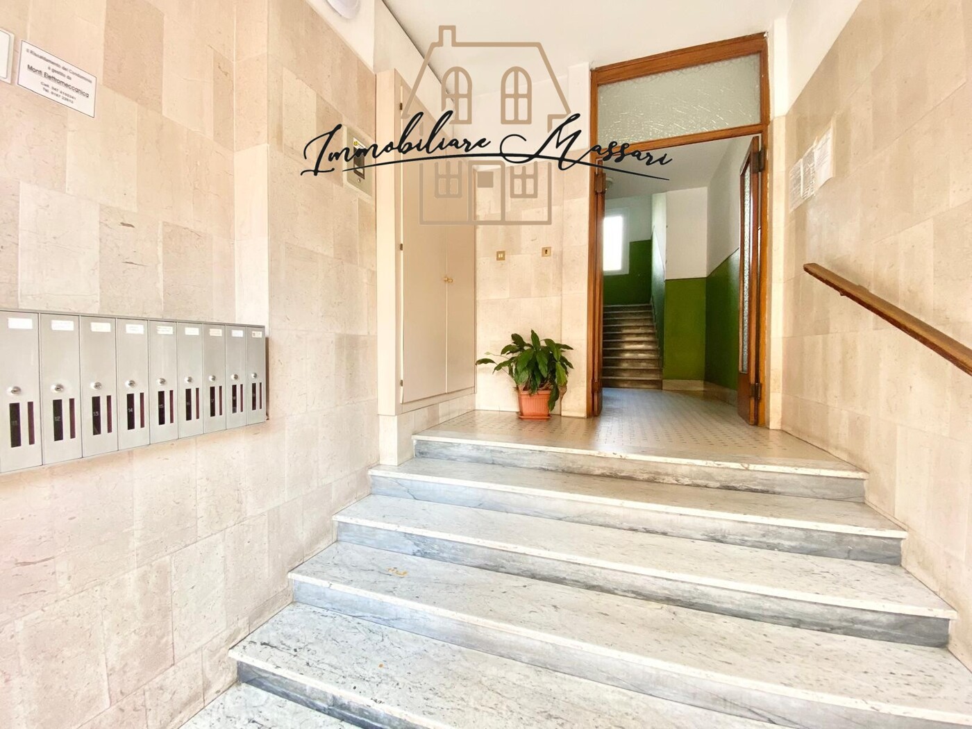 INGRESSO CONDOMINIALE