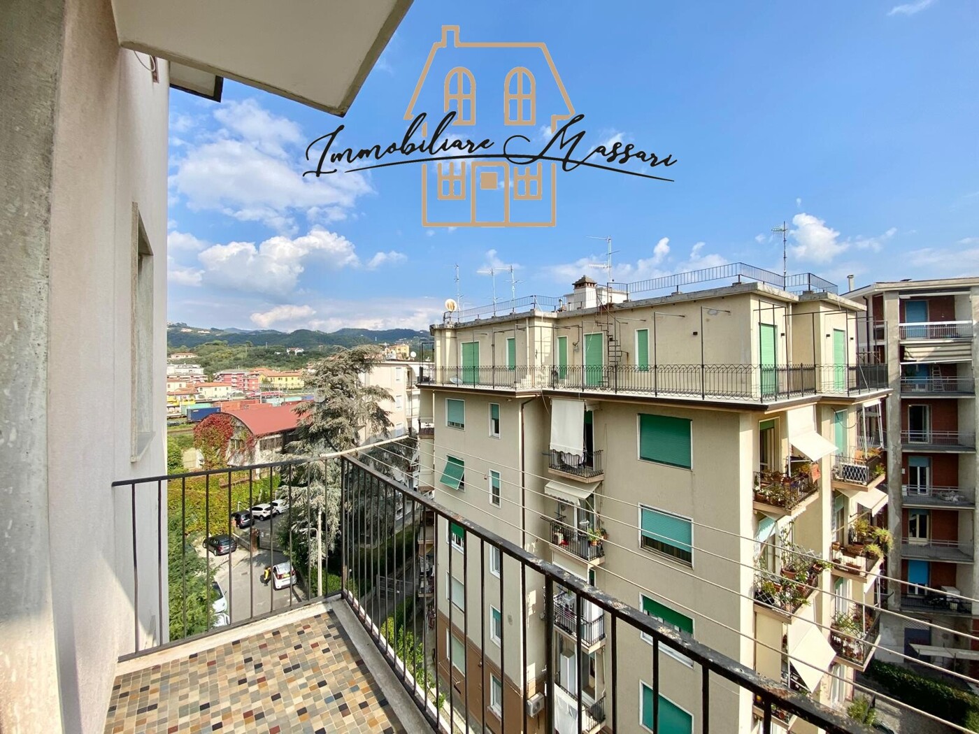 BALCONE CAMERA