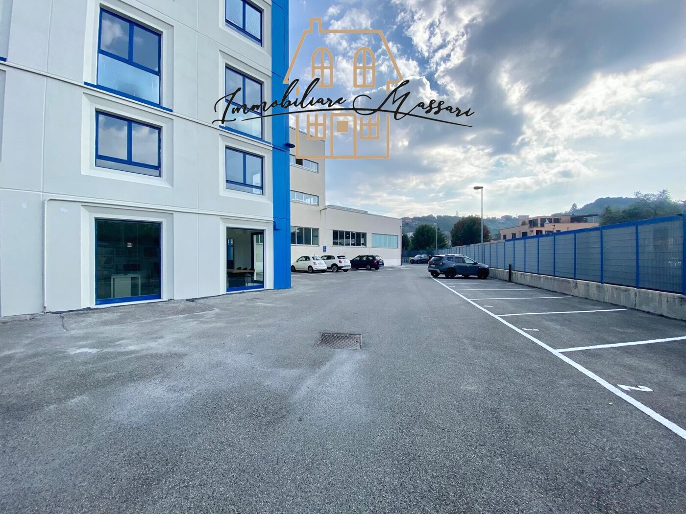 AREA PARCHEGGIO
