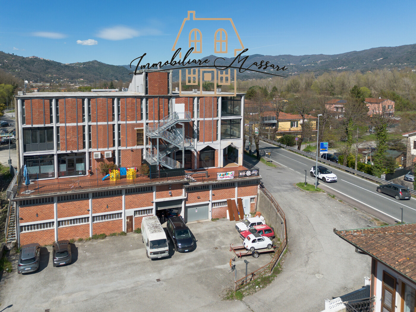 ESTERNO 17