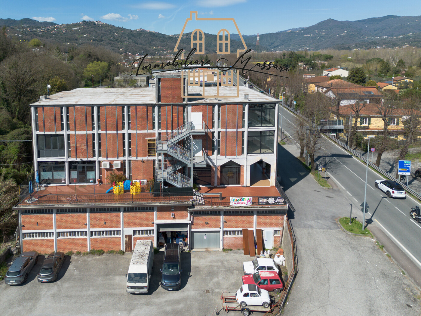 ESTERNO 1
