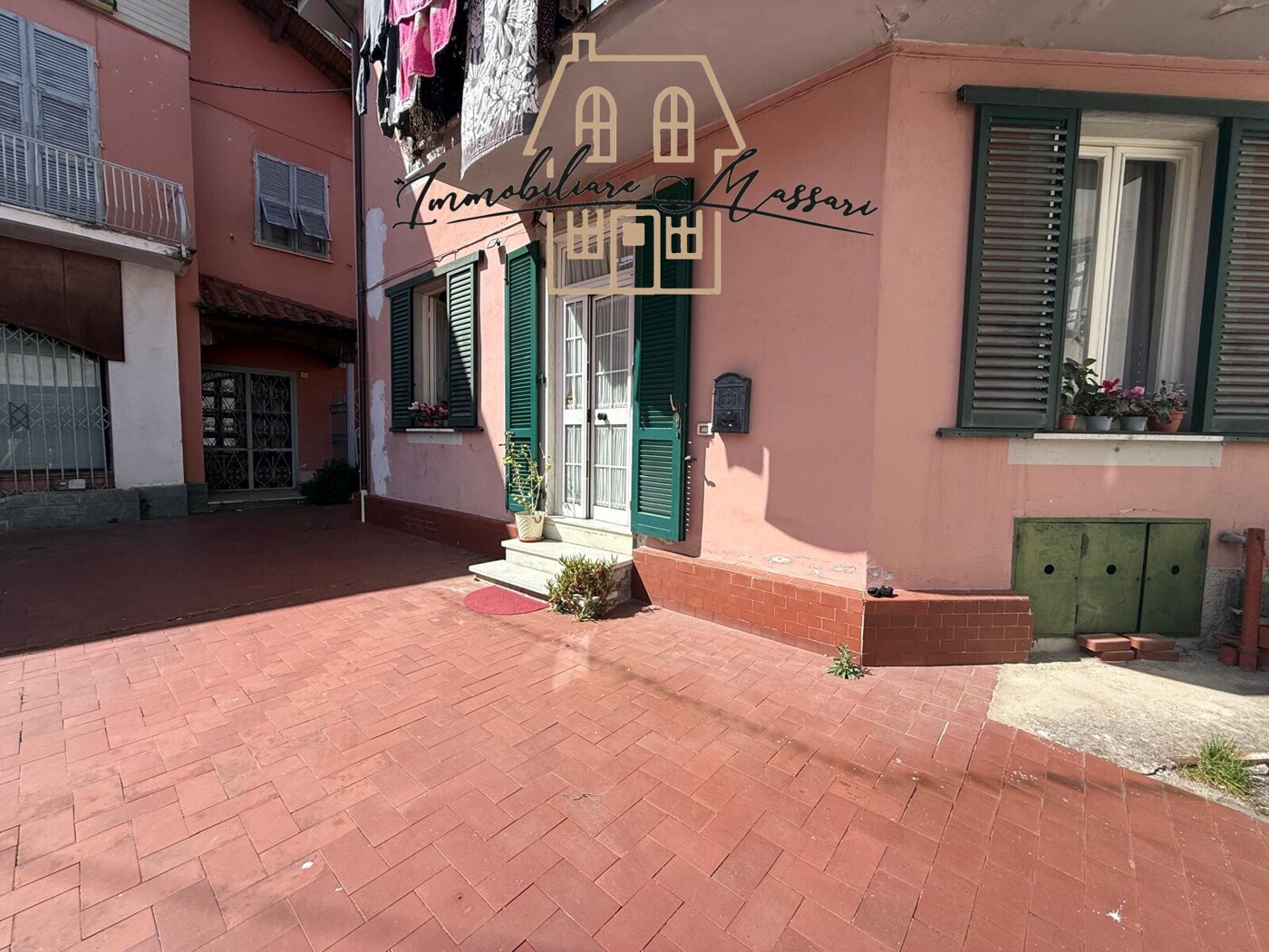esterno