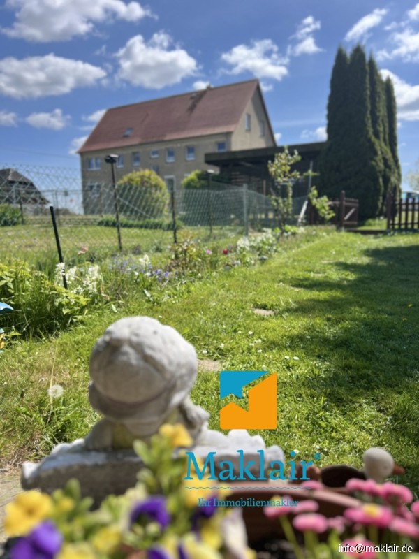 Blick aus dem Garten 