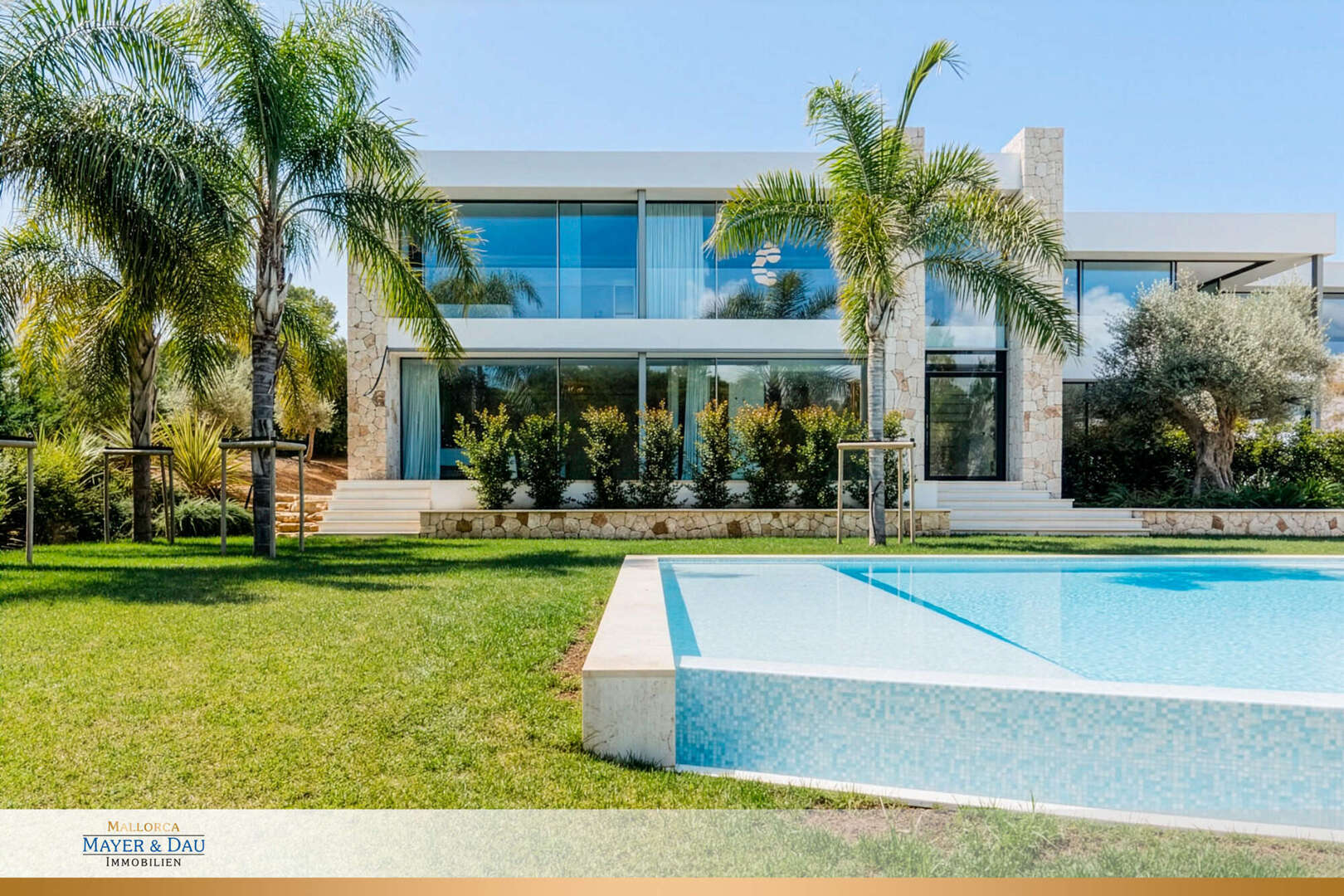 Santa Ponsa: Espectacular villa de lujo en una ubicación privilegiada, propiedad nº 9711