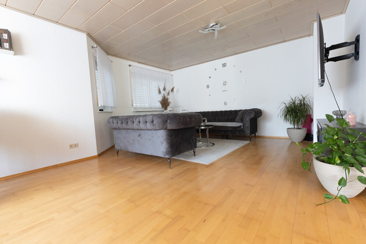 EG Wohnung