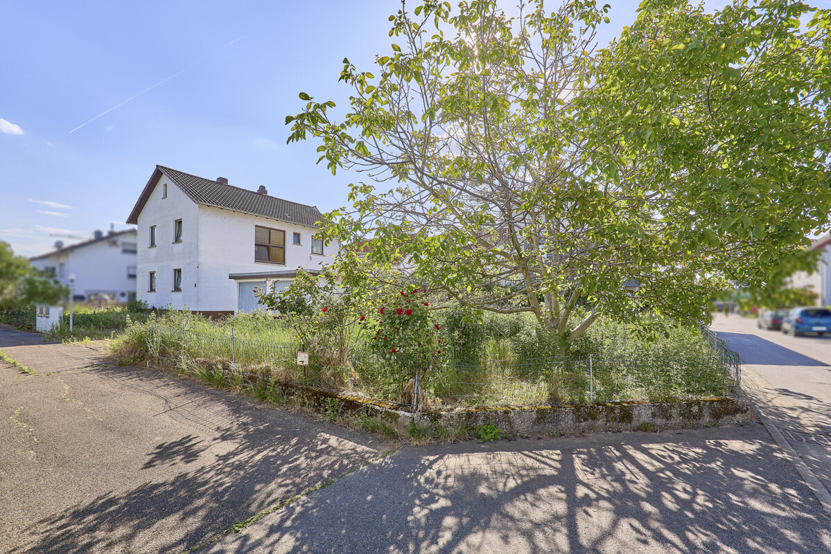 Zweifamilienhaus mit großzügigem Grundstück in Weinheim-Lützelsachsen – Bild 2