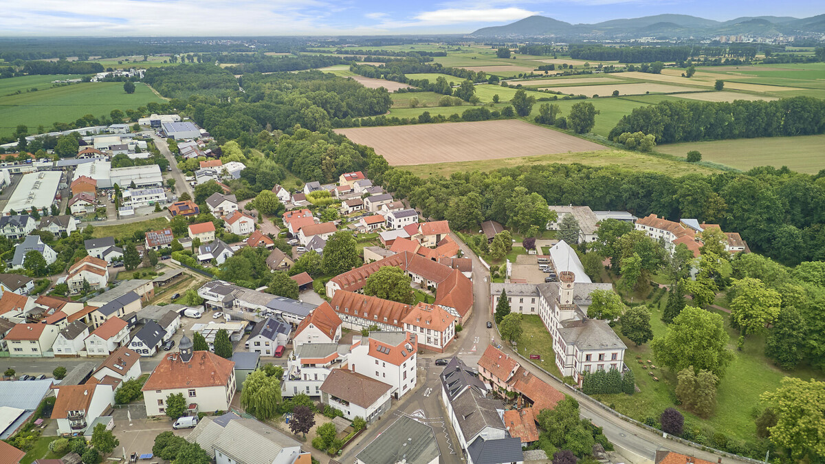 Liebhaberobjekt mit Seltenheitswert: Historie trifft Moderne – Bild 2