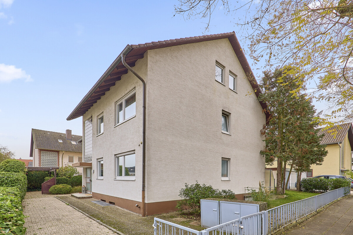 3-Familienhaus in angenehmer Wohnlage von Ladenburg – Bild 1