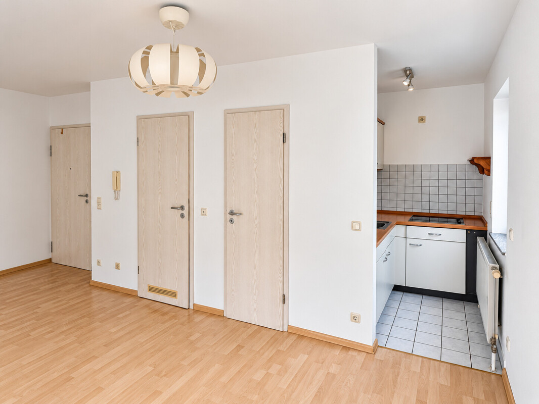 Charmante 1-Zimmer-Wohnung mit Balkon und Stellplatz – Bild 3