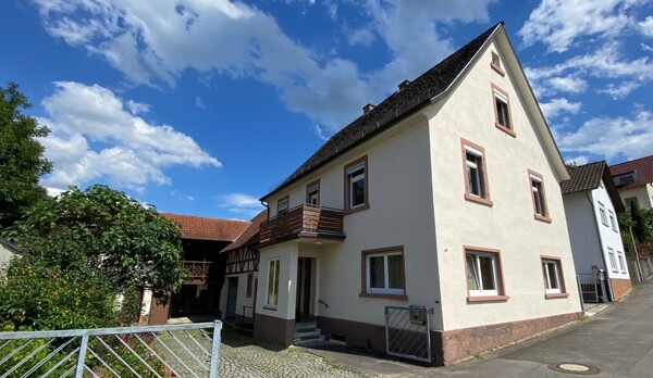 Einfamilienhaus mit großem Garten und Scheune in Weinheim-Lützelsachsen
