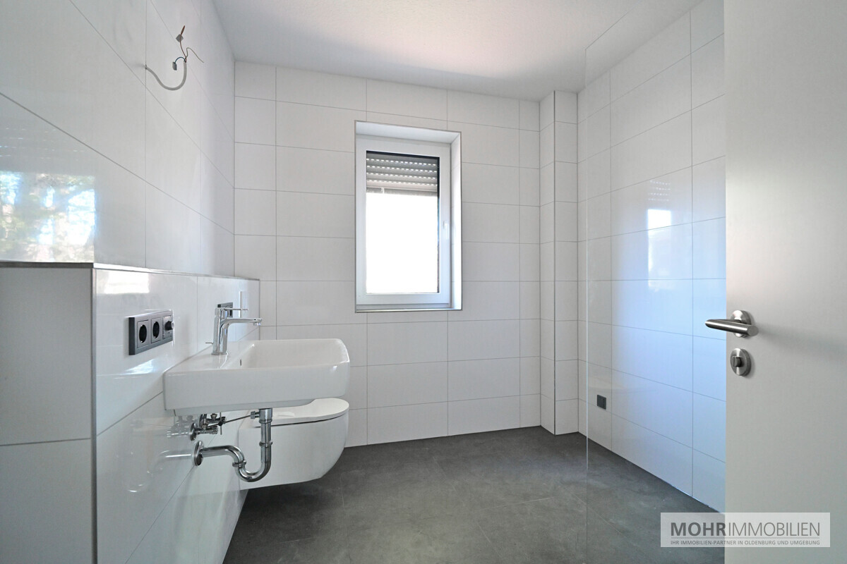 Im Erstbezug: Obergeschosswohnung mit 3 Zimmern und toller Ausstattung inkl. Küche - Photo 4