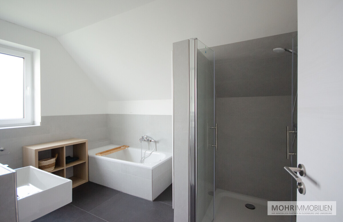 Ruhige Obergeschosswohnung in Bad Zwischenahn-Ohrwege - Foto 4