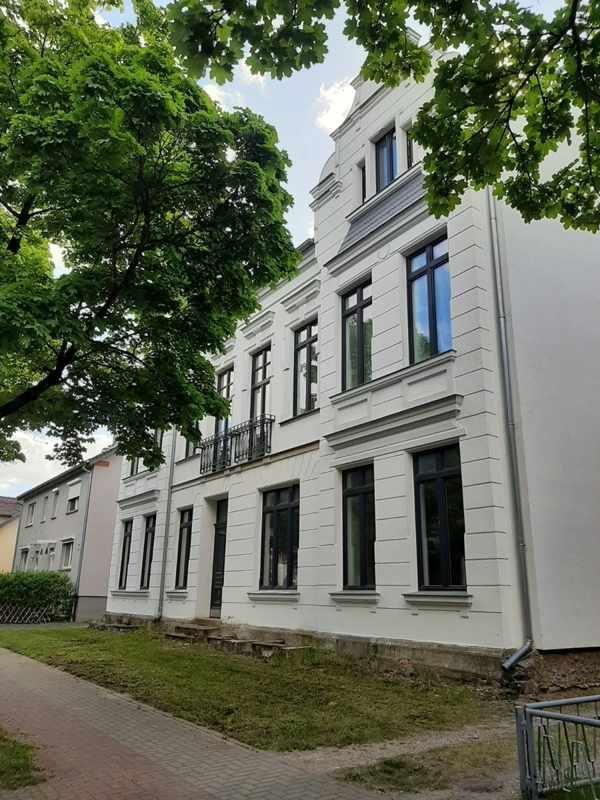 Lenzen