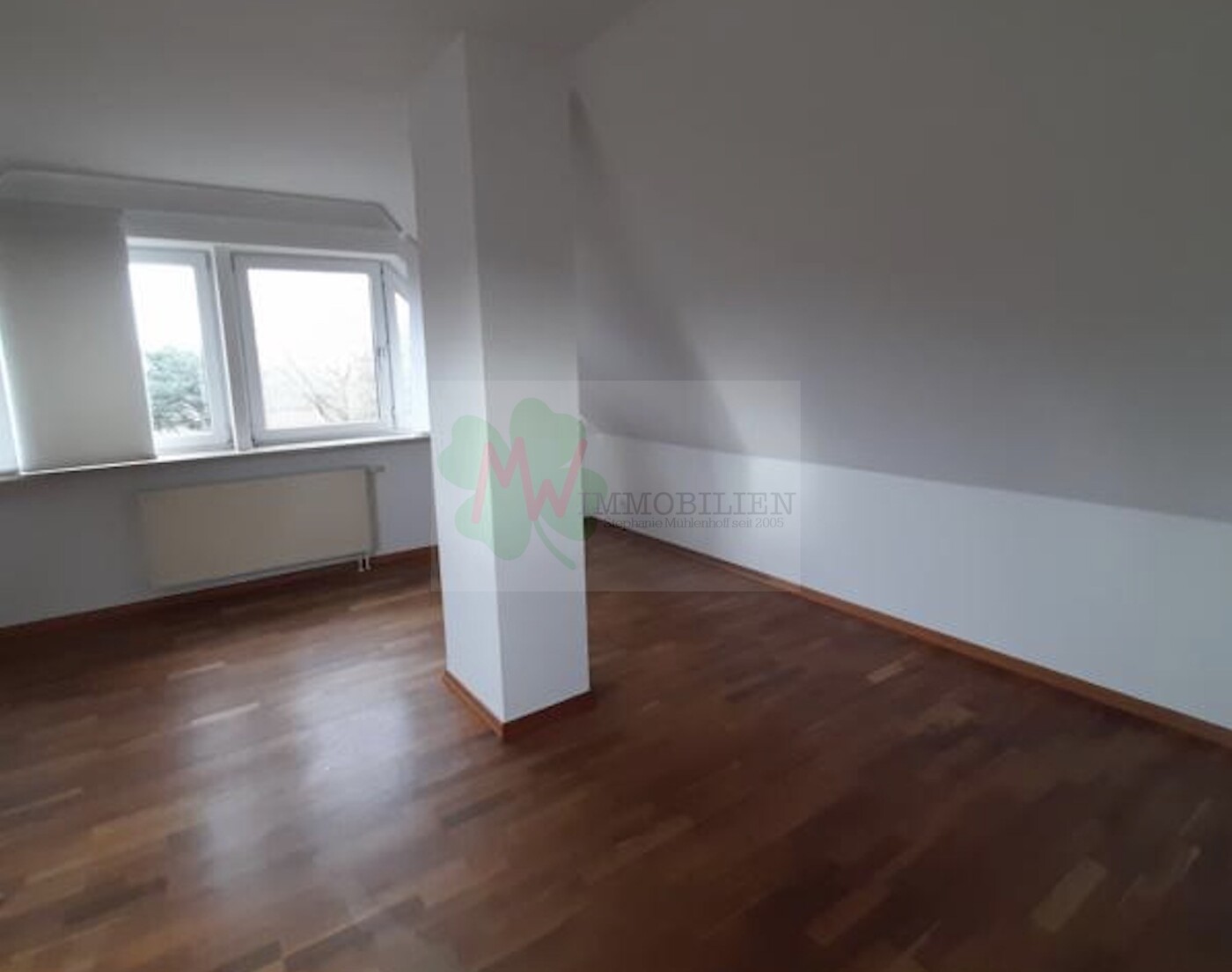 Zimmer Dachgeschoss2