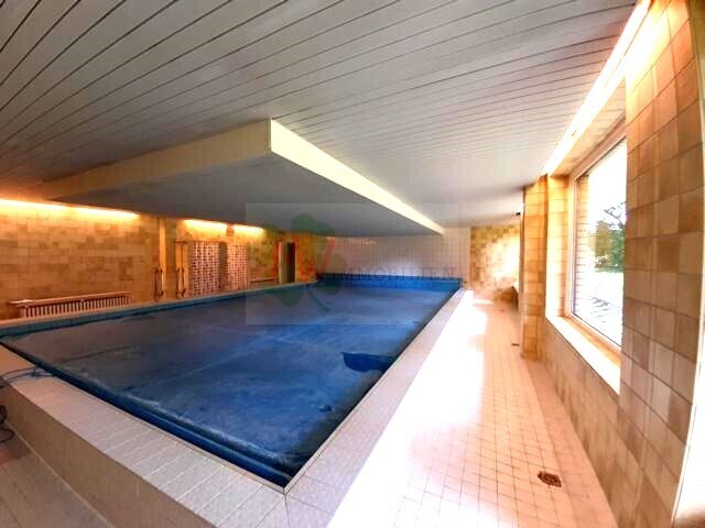 Schwimmbad