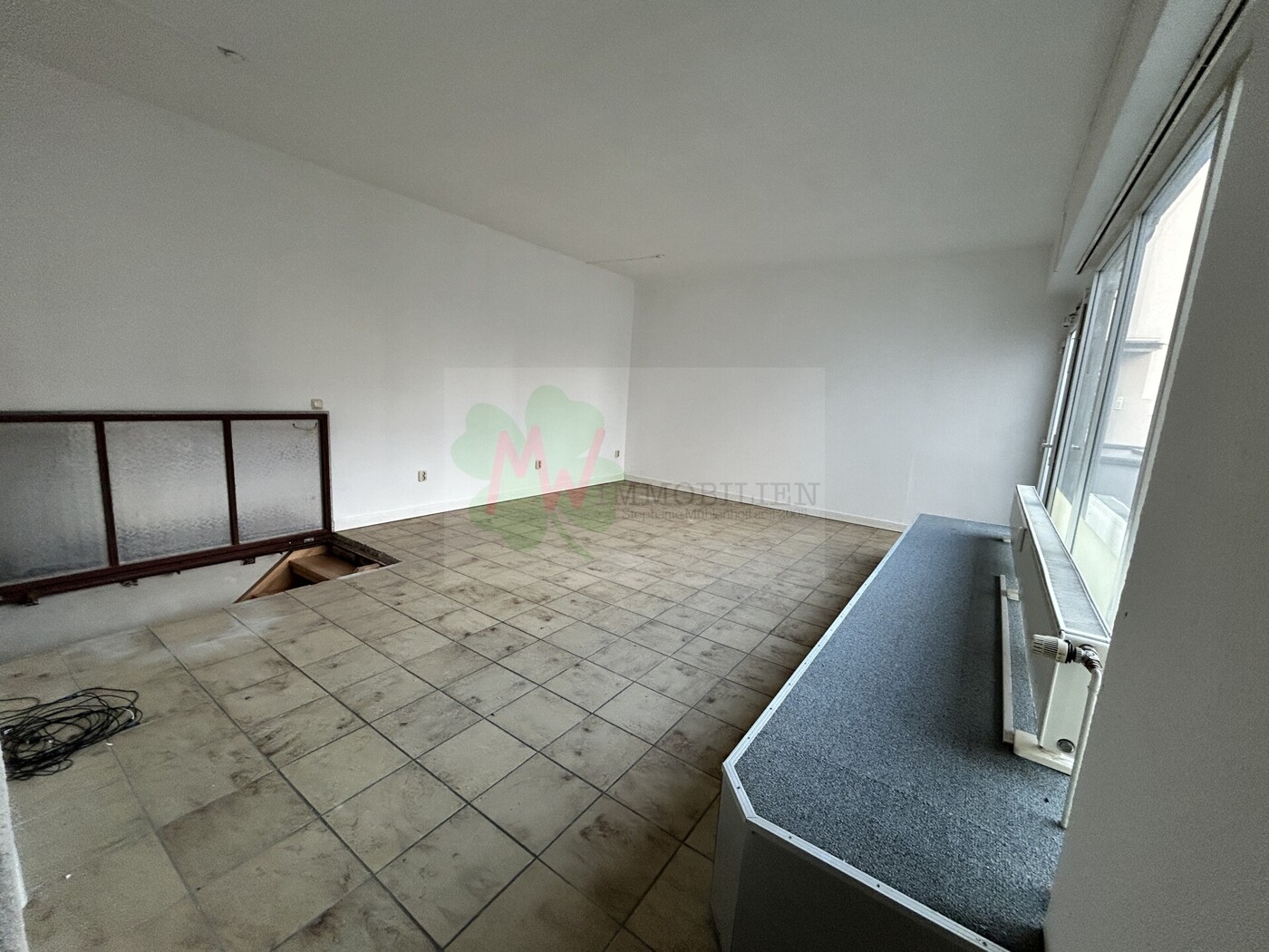 Ladenfläche linke Ansicht