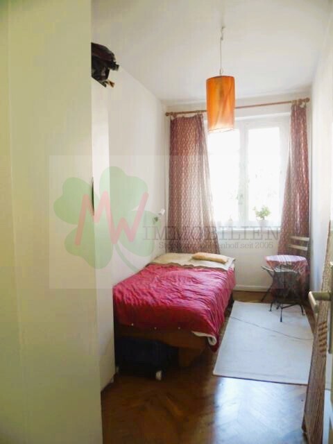 Halbes Zimmer