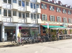 Zusätzliche Lagerfläche möglich!