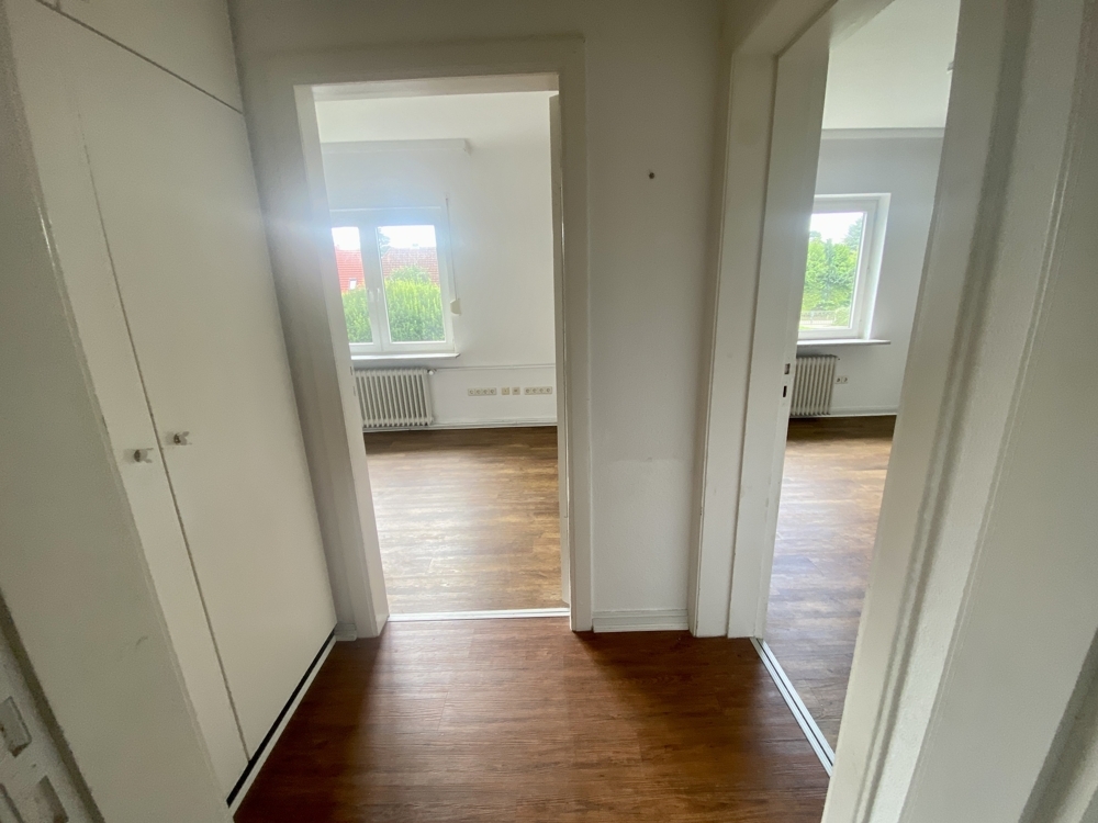 2 weitere Zimmer im EG