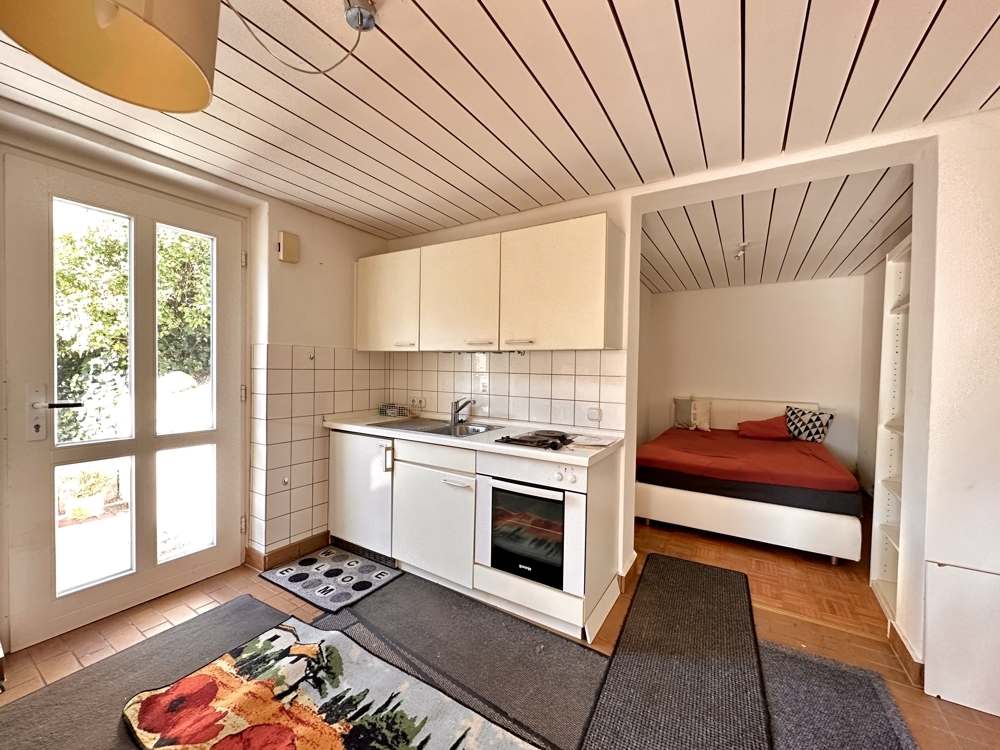 Mitten im Leben - Küche und Eingangsbereich