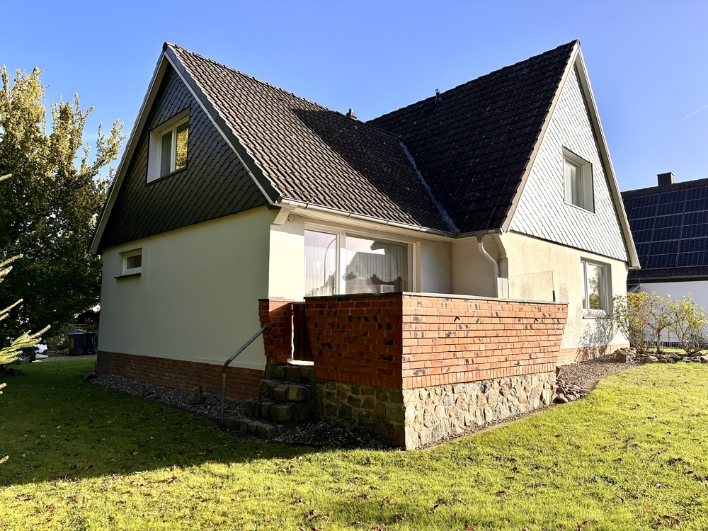 Seitenansicht mit Balkon