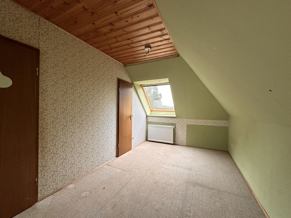 weiteres Zimmer im DG