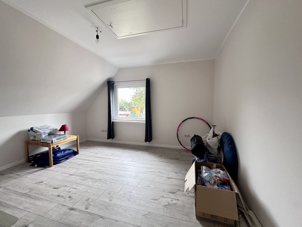 Kinderzimmer oder Büro