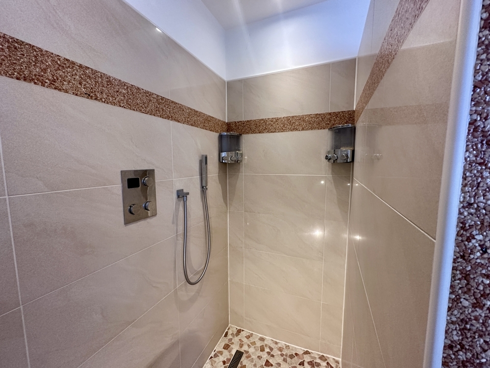 Bodentiefe Dusche