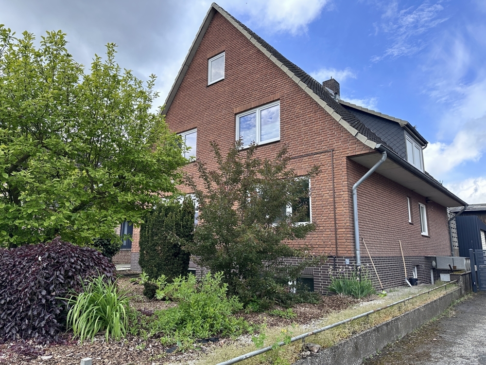 Seitenansicht des Hauses