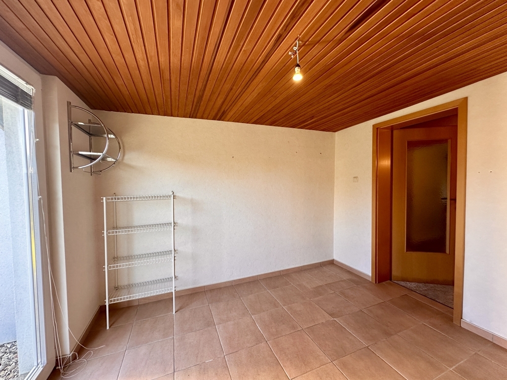 Kleines Zimmer zwischen Küche und Flur