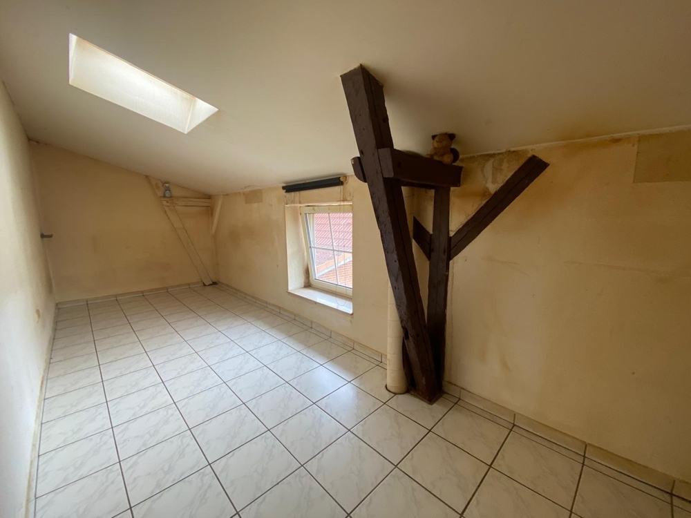 Kleines Zimmer im DG