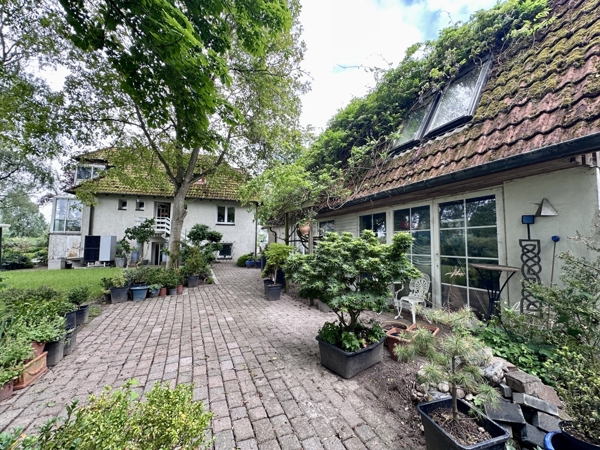 Atelier und Terrasse für ein grünes Wohnen