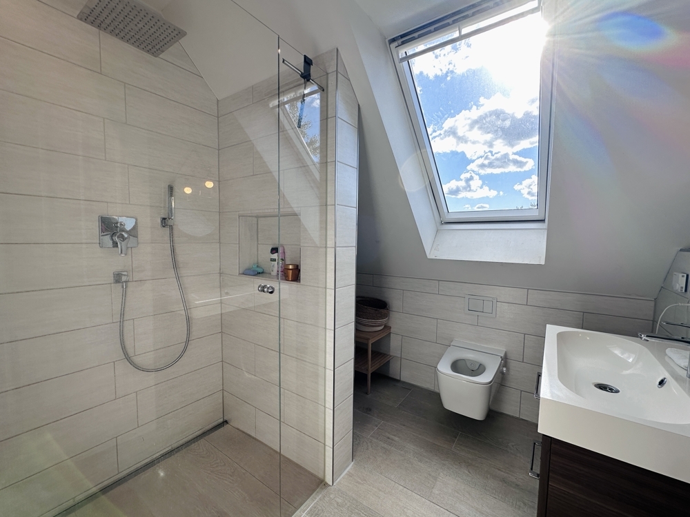 Bodengleiche Regendusche
