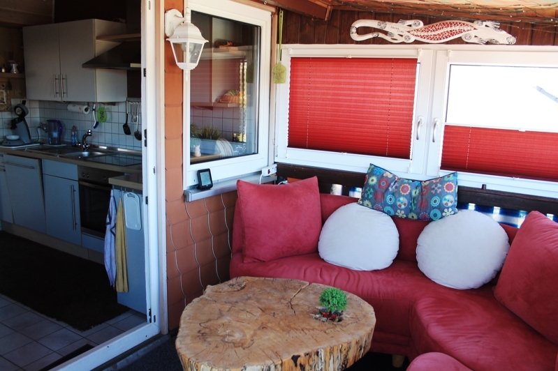 Sitzecke Küche geschlossener Balkon