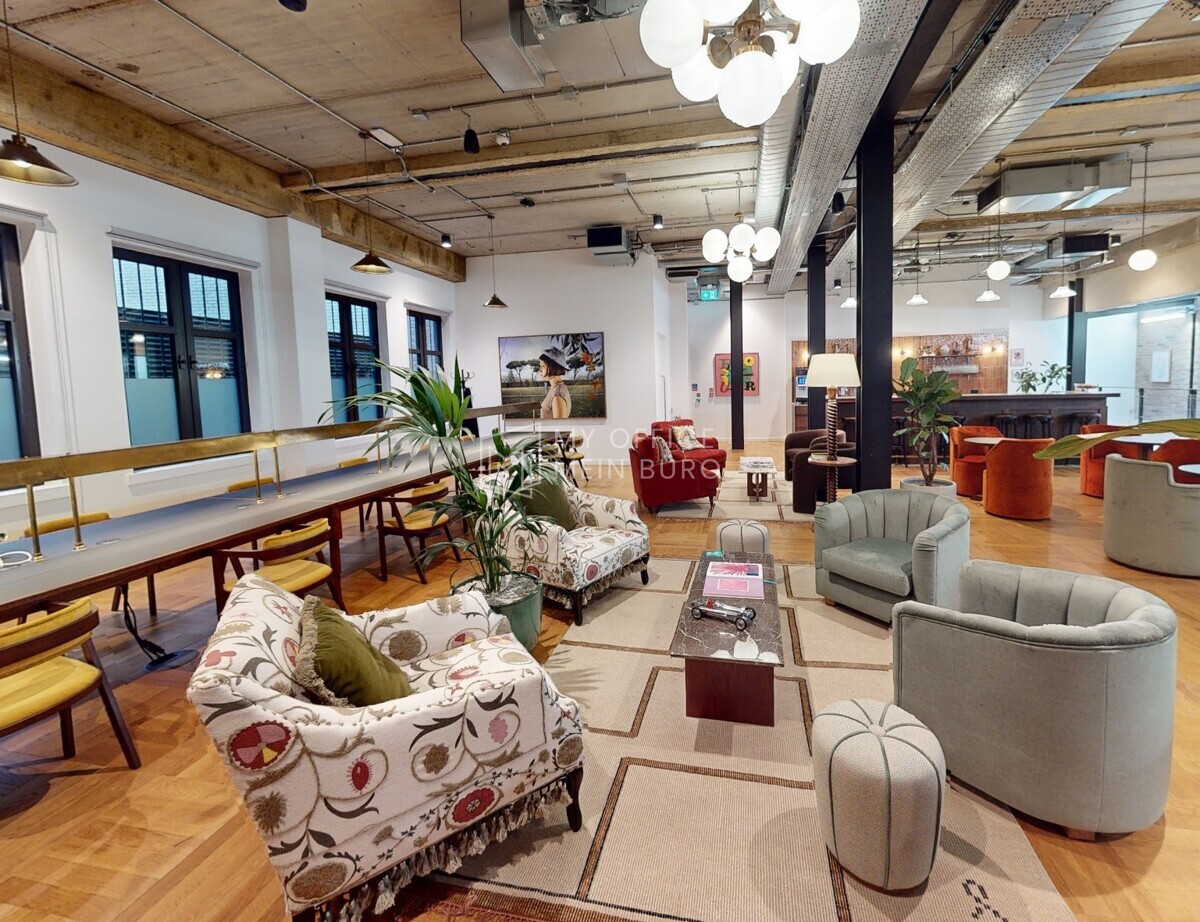 Lounge IV