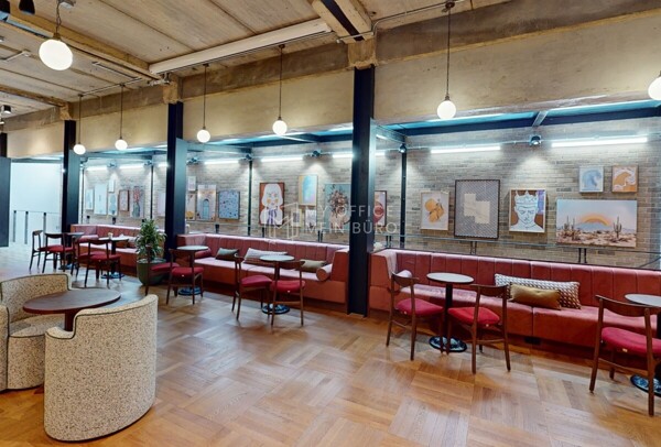 Lounge III