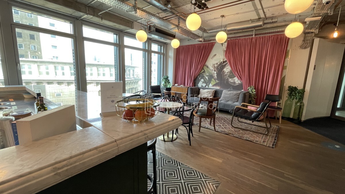 Lounge 3