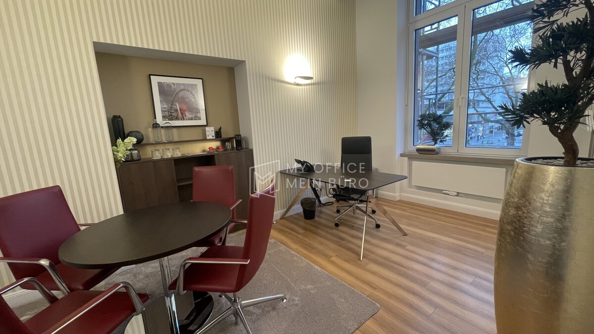 Einzelbüro mit Besprechungsecke