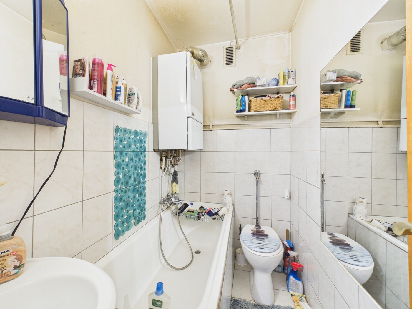 Badezimmer 3.jpg