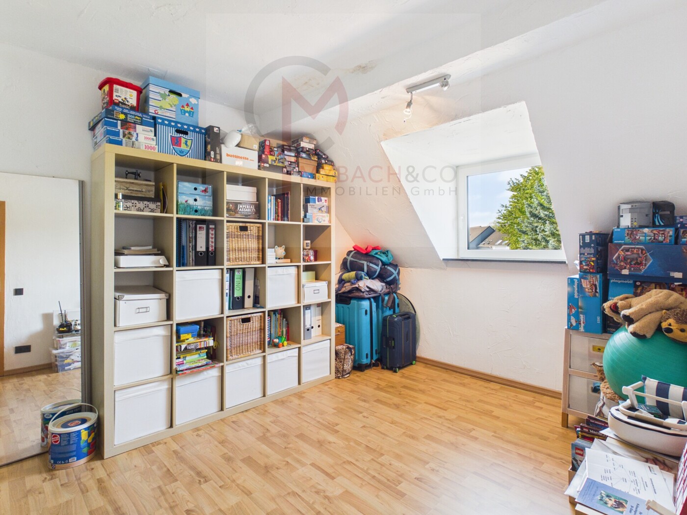 Schlafzimmer 1