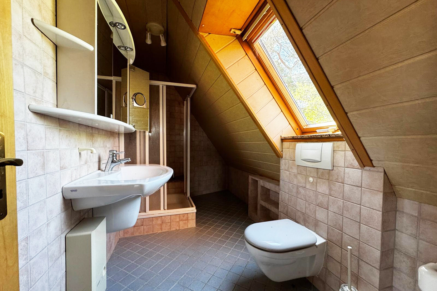 DG-Badezimmer