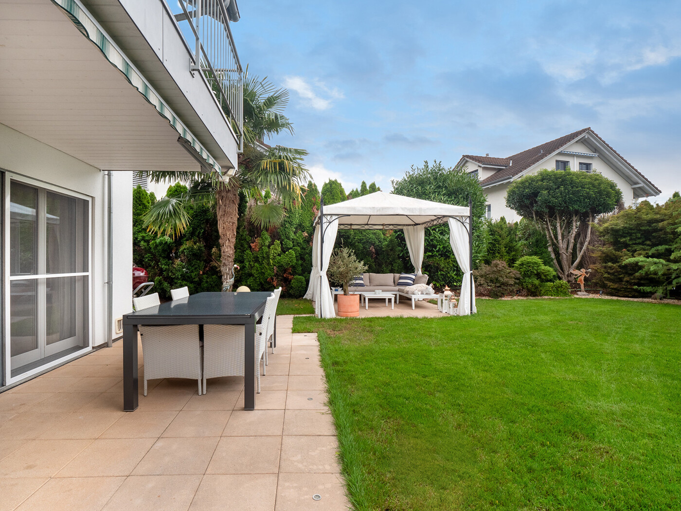 16.424_Garten_Haus_Zufikon