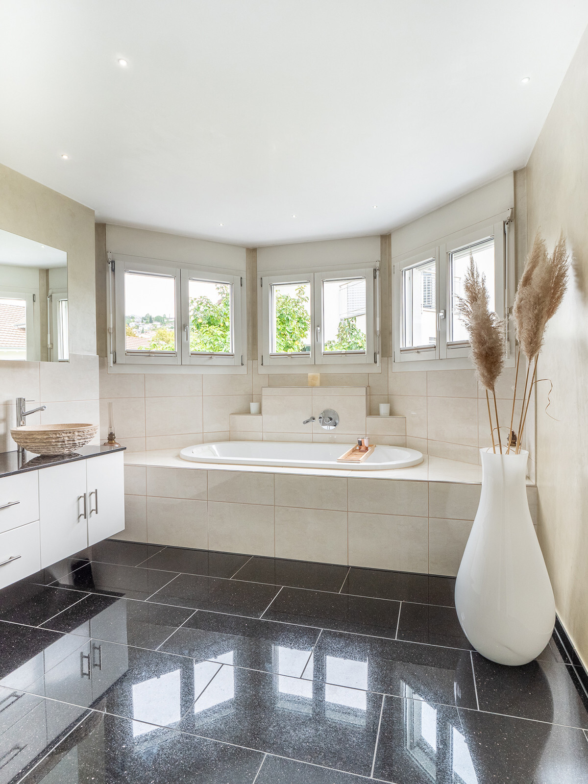 11.328_Eltern-Badezimmer_Haus_Zufikon