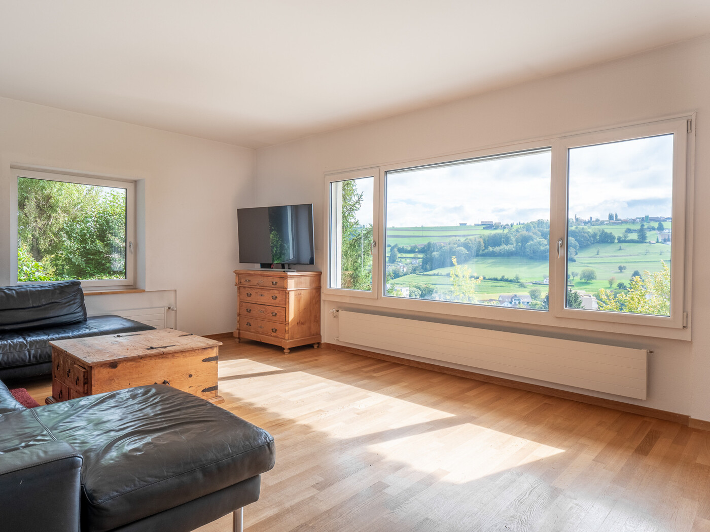 11_279_Wohnzimmer_Sofa_Haus-Rudolfstetten