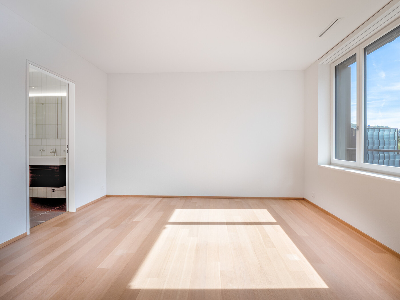 16_878_Nebenzimmer_Wohnung-Oerlikon