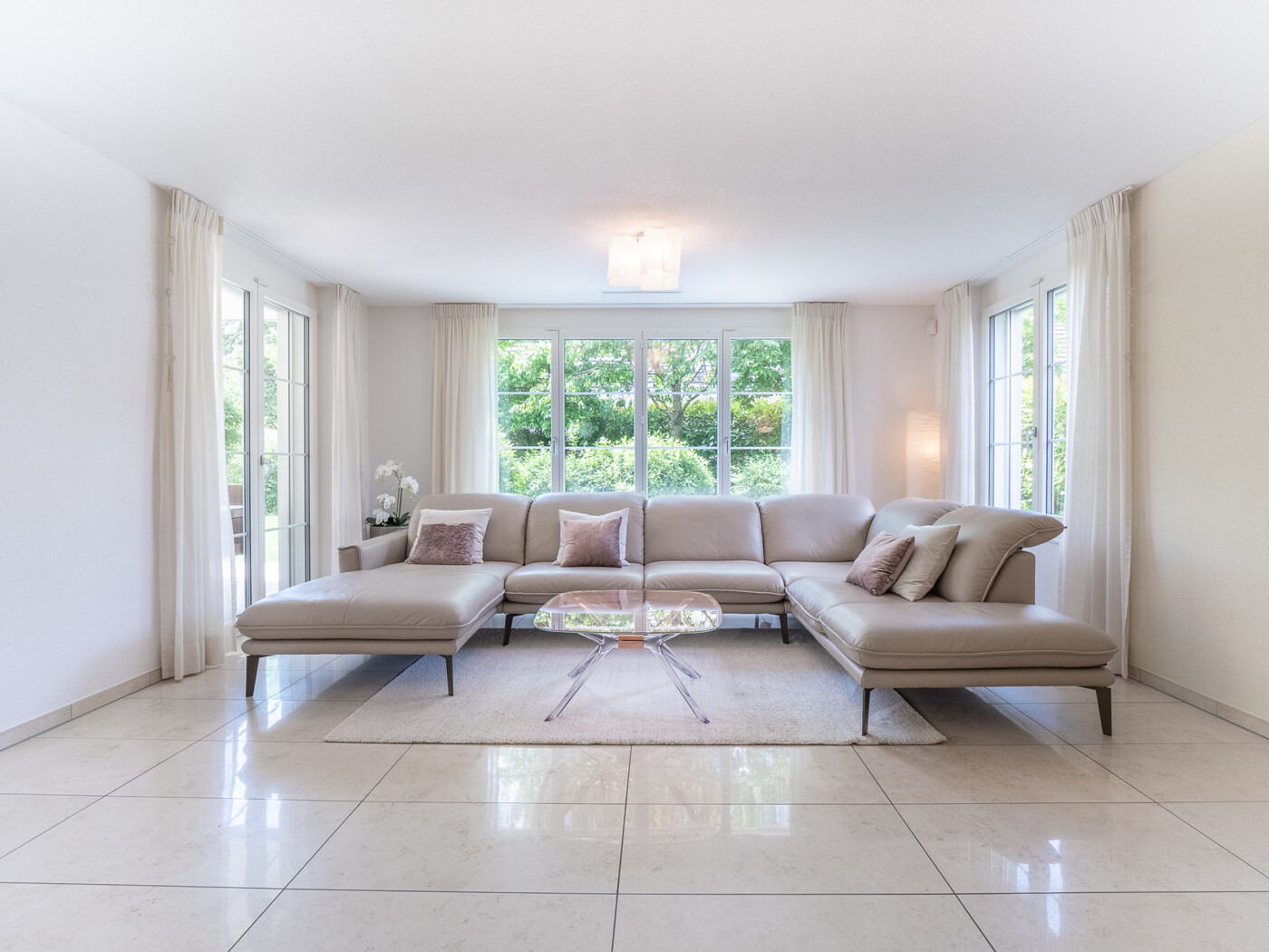 06_039_Wohnzimmer_Haus-Zufikon