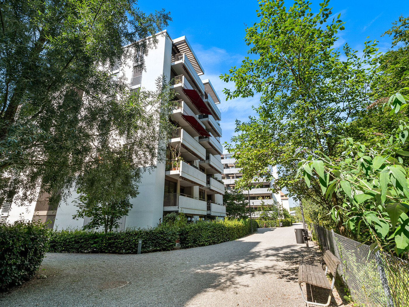 01.047_Aussenansicht_Wohnung_Tuchmacherstrasse_28.08.2024_NSH