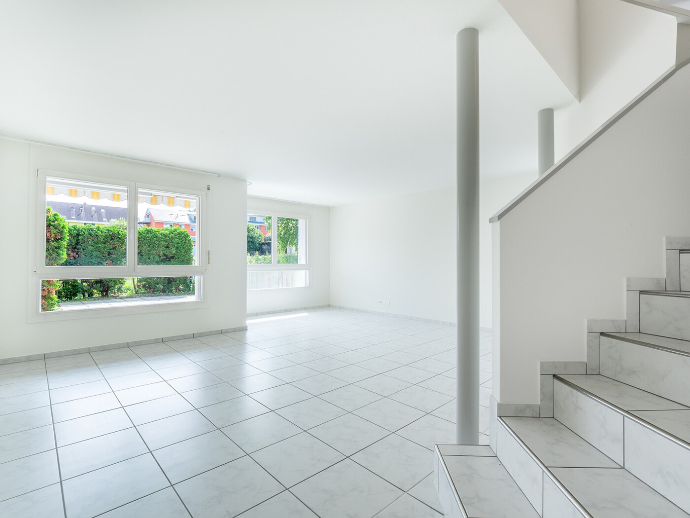 11.496_Wohnzimmer_Haus_Hölstein_28.07.2024_NSH