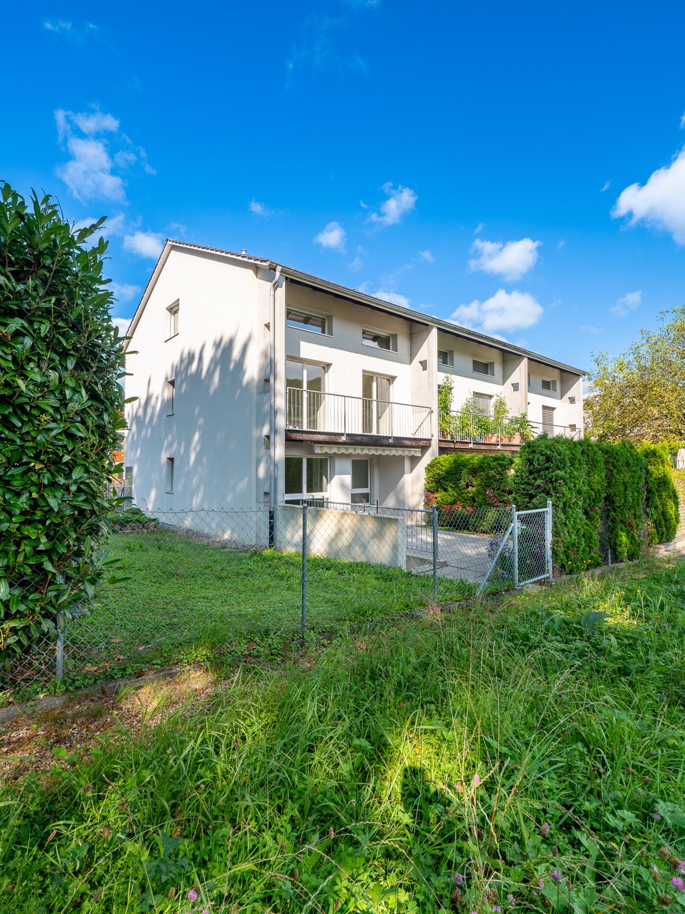 06.784_Aussenansicht_Haus_Hölstein_28.07.2024_NSH